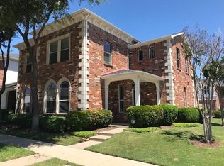 136 Leonard St, Lewisville, TX 75057
