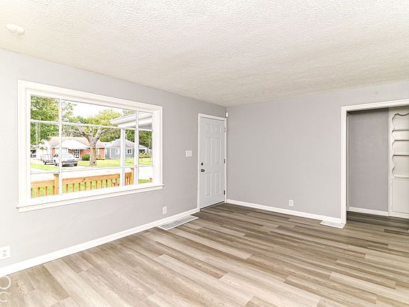 3rd image of 3531 N Bancroft St