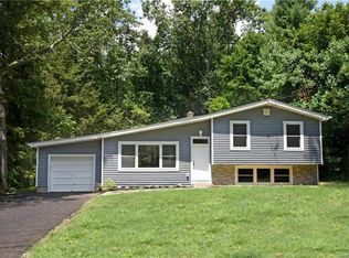 1042 Barberry Rd, Yorktown Heights, NY 10598