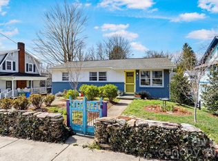 25 Ridgelawn Rd, Asheville, NC 28806