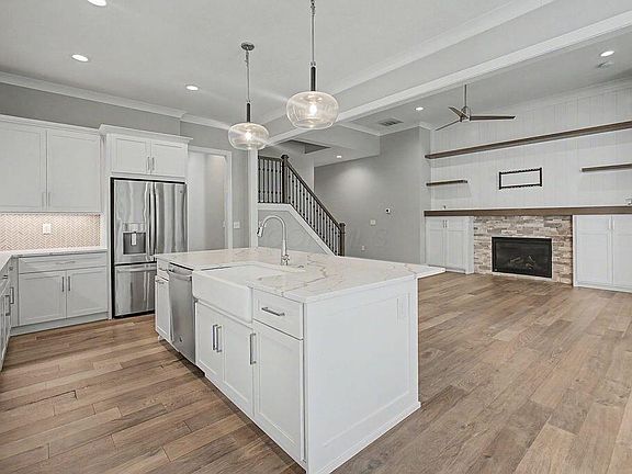 5th image of 5561 Cove Haven St
