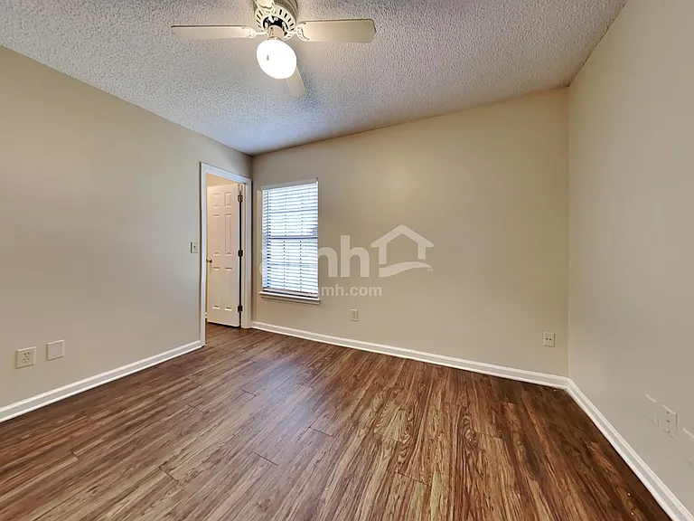 7568 Deer Cove Ln — Photo 17
