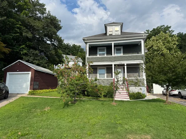 350 Knight St Floor 2, Woonsocket, RI 02895