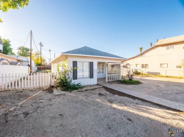 869 Orange Ave, Holtville, CA 92250