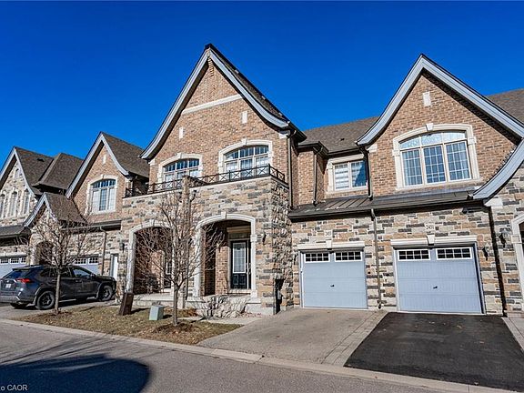 3rd image of 2453 Village Cmn