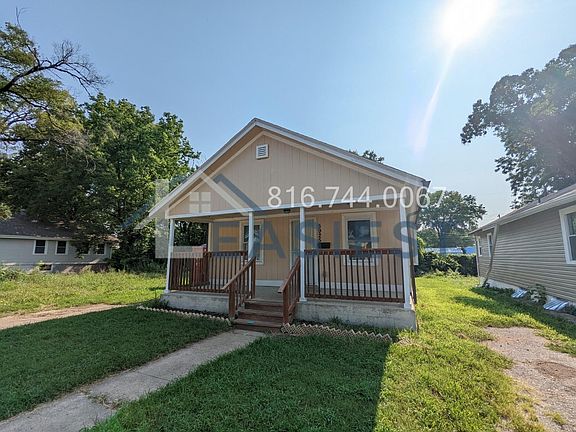 2nd image of 5925 Wabash Ave