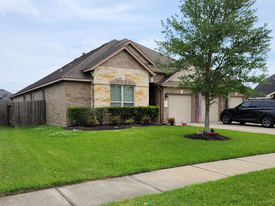 2nd image of 9231 Wheatfield Ln