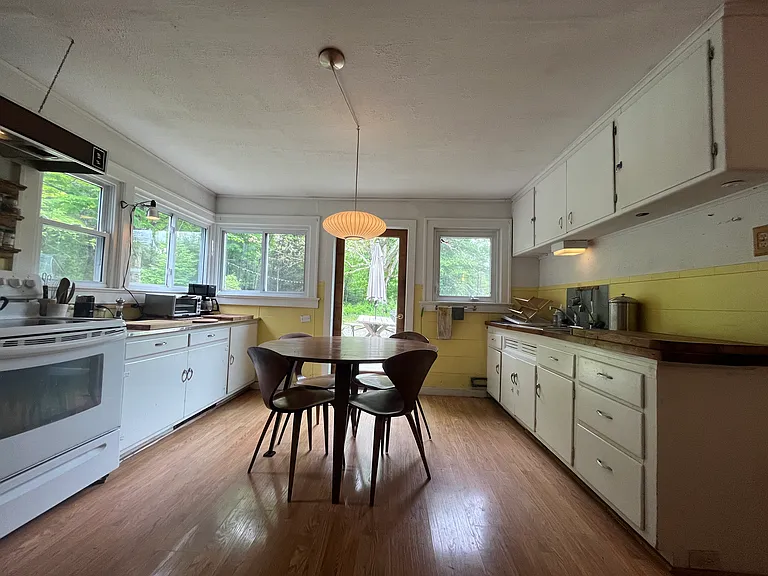 150 Morgan Hill Rd — Photo 10