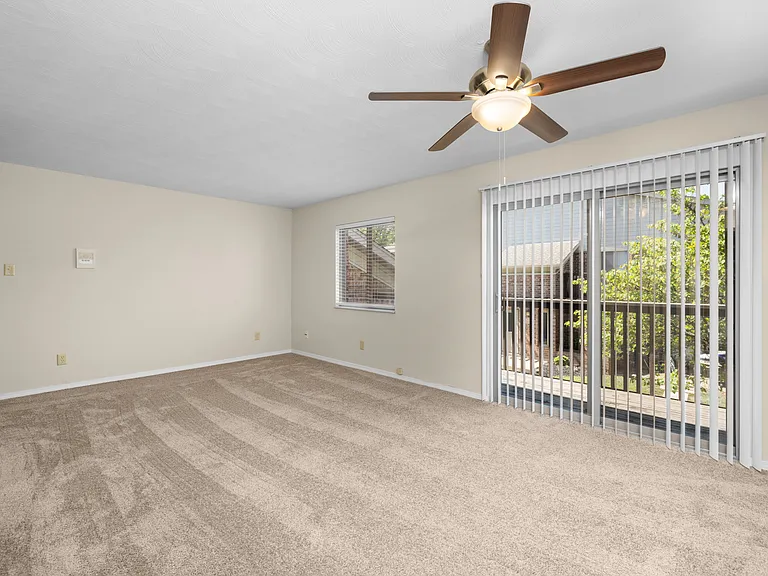 Deerfield Apartments | 2 Bedroom Traditional Style | Living & Dining Space Deerfield Apartments | 2 Bedroom Traditional Style | Living & Dining Space