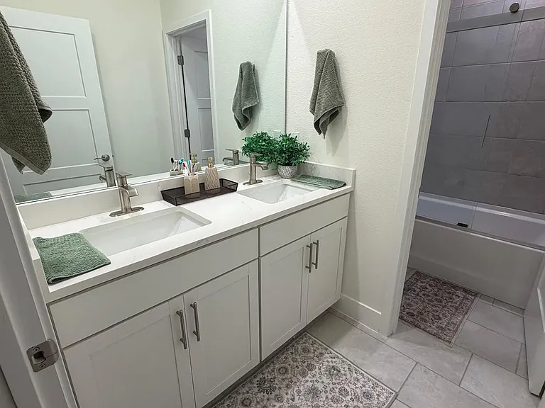 12710 NW 13th Ln — Photo 23
