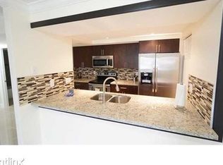 1207 NW 124th Ave, Pembroke Pines, FL 33026