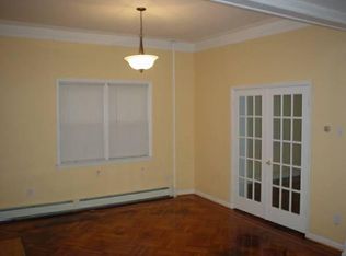 827 Pavonia Ave #1, Jersey City, NJ 07306