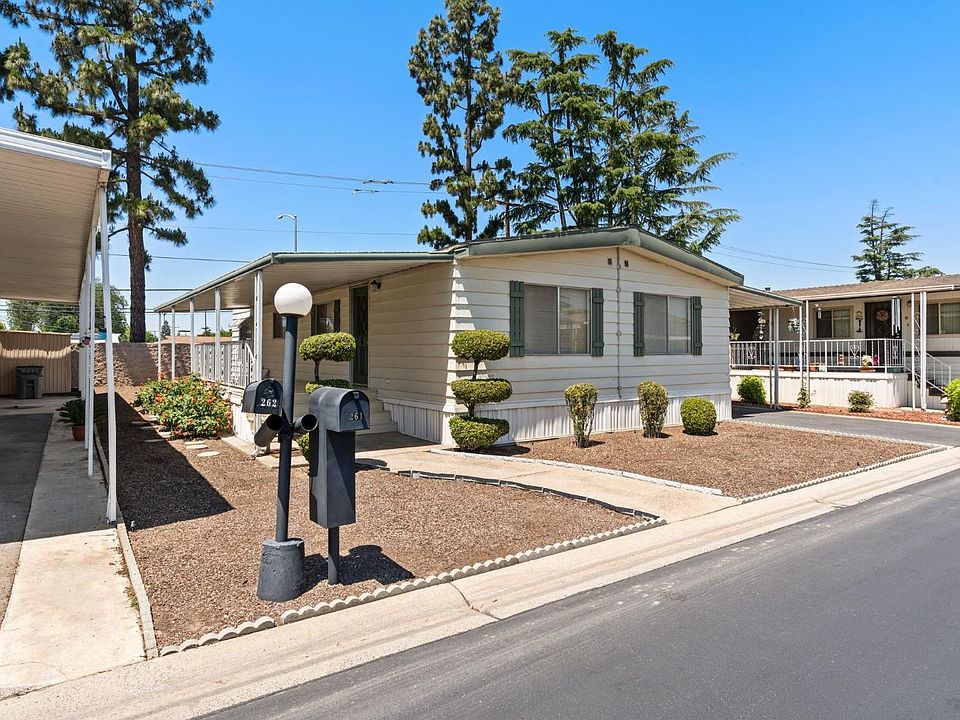 1st image of 2706 W Ashlan Ave #261