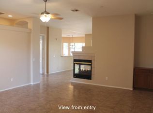 1425 S Park Grove Cir, Gilbert, AZ 85296