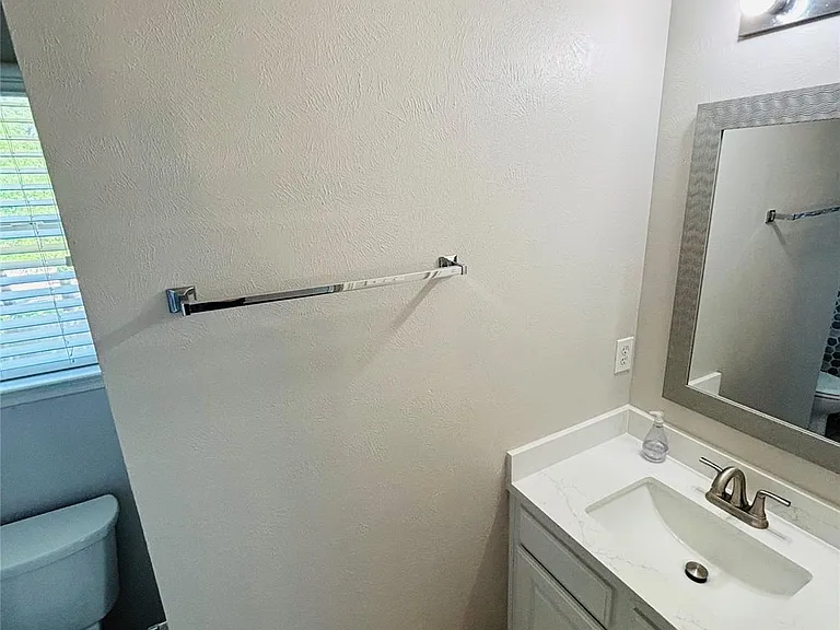 18002 Secret Branch Ln — Photo 21