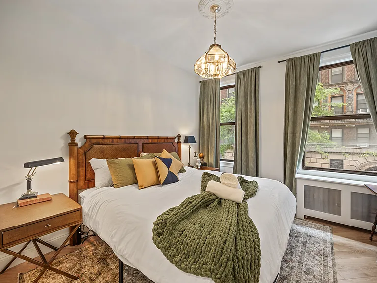 203 W 90th St #2G — Photo 11