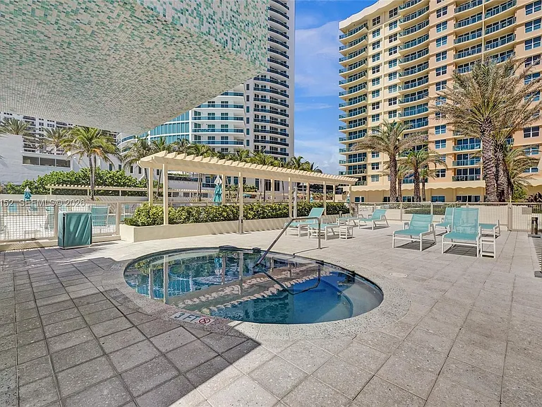 2501 S Ocean Dr #1510 — Photo 43