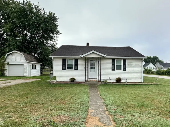 909 E Walnut St, Martinsville, IN 46151