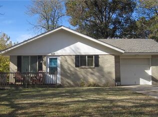 220 Mount Vernon Dr, Norman, OK 73071