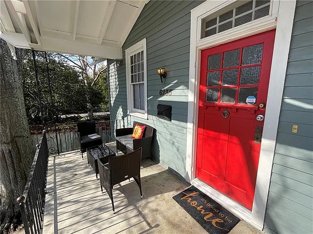 1st image of 6235 Annunciation St