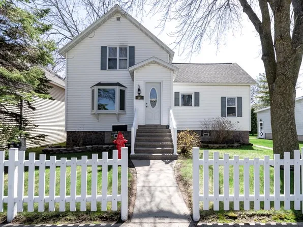 511 Terrace Ave, Marinette, WI 54143