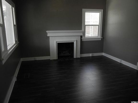 2nd image of 1204 E Fenway Ave