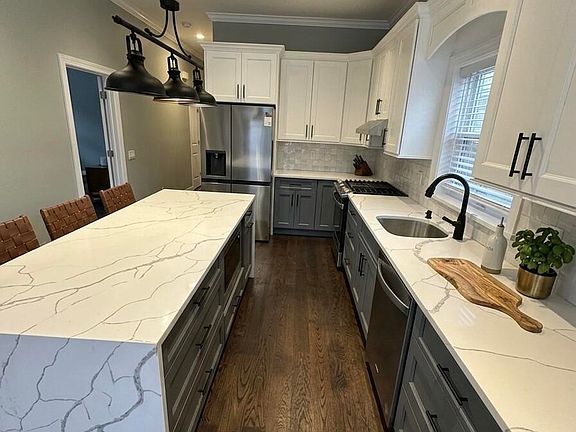 4th image of 273 Nashville St