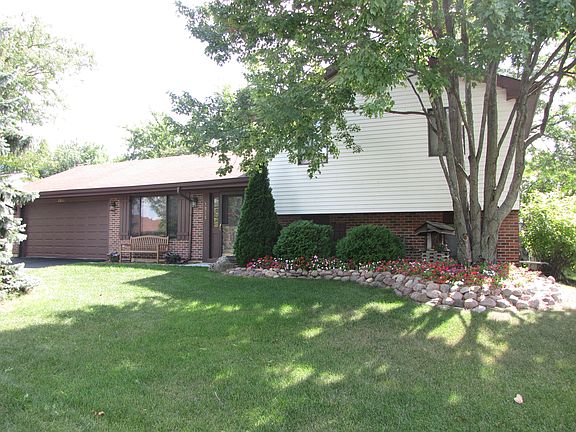 2nd image of 1515 Schooner Ln
