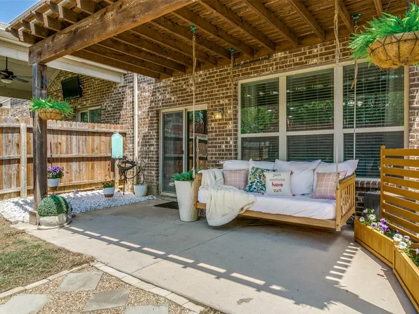 2496 Jackson Dr, Lewisville, TX 75067