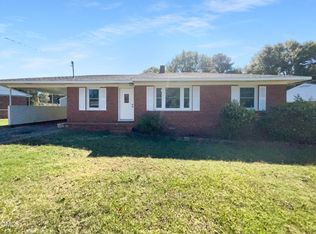 5107 Tulip Dr, Fayetteville, NC 28304