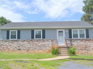 2707 Blair St, Staunton, VA 24401