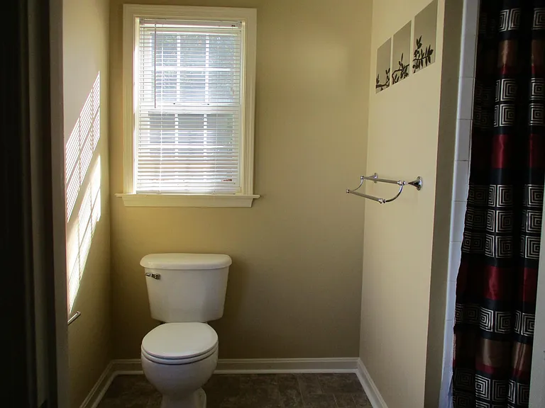 11102 Spring Meadow Blvd — Photo 22