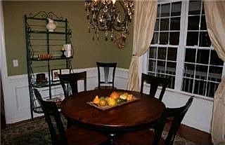 3rd image of 5718 Gardenia Ln