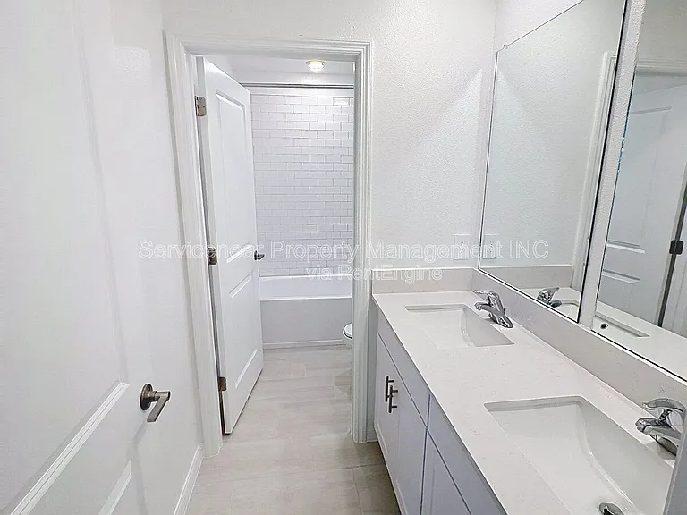 8438 Blue Wave Ln — Photo 19