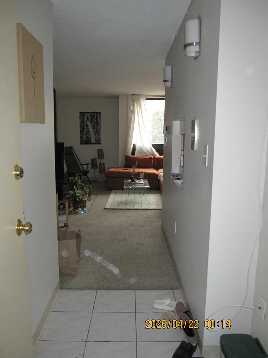 Building Photo - 45 Trowbridge St #4D