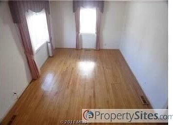 4th image of 7203 York Dr