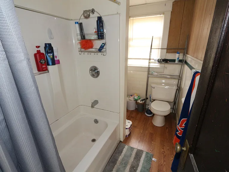 7-9 Weidman Pl #2 — Photo 3