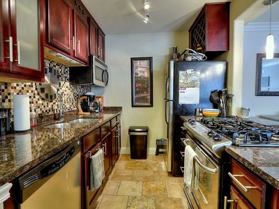 700 E 8th St UNIT 5A, Kansas City, MO, 64106