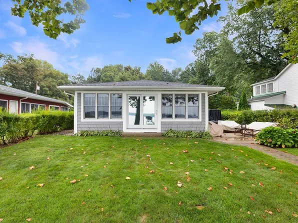 59960 Shafer Brothers Rd, Three Rivers, MI 49093