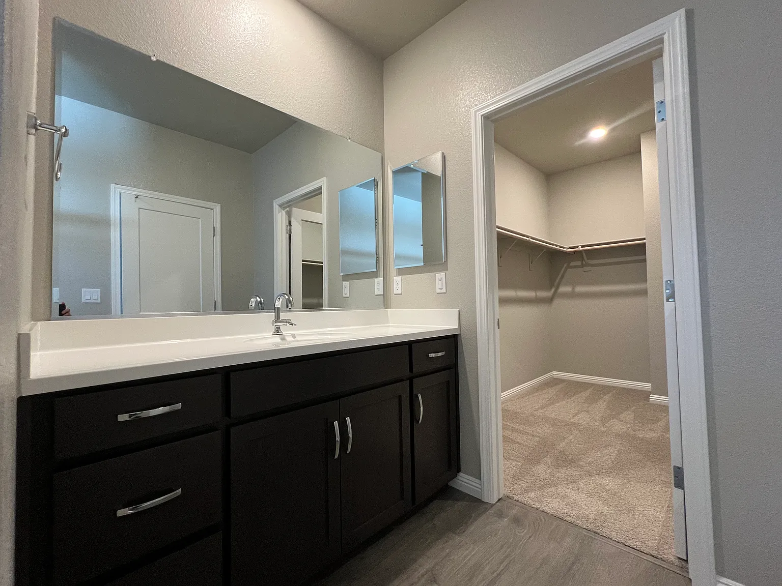 10835 Windrow Way — Photo 4