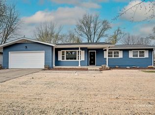 252 Highland Ave, Hampshire, IL