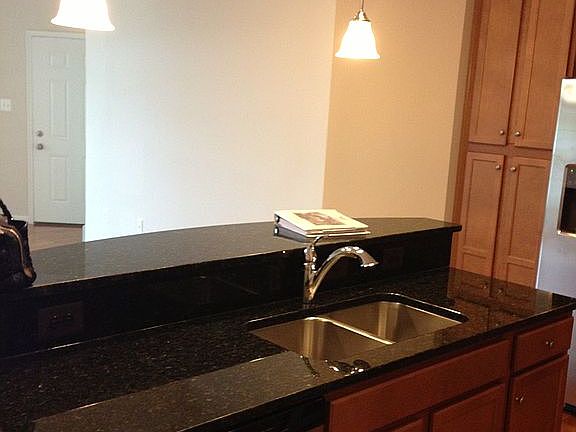 Kitchen upgraded granite