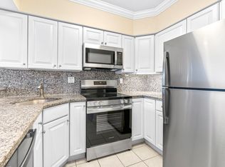38 Eliot St #301, Milton, MA 02186