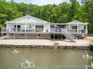 674 Staley Hollow Dr, Sunrise Beach, MO 65079
