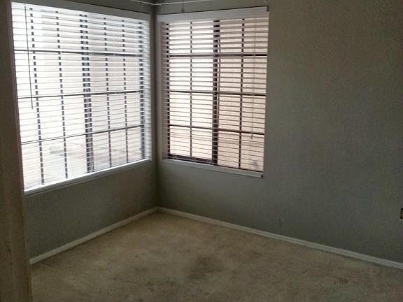 3rd image of 4081 W Victoria Ln
