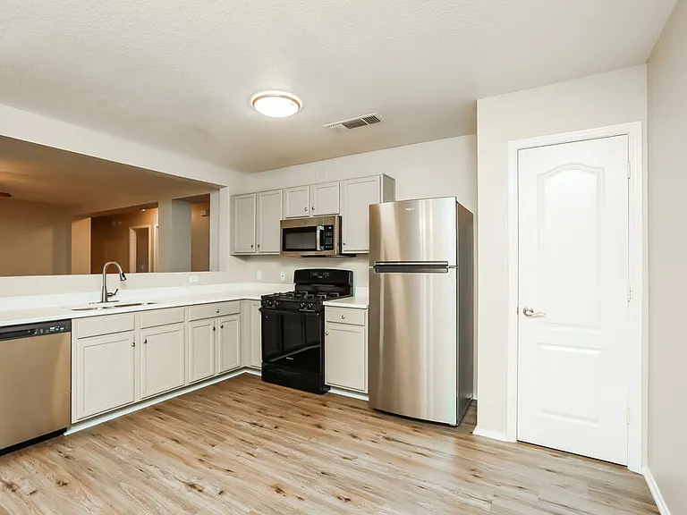 7393 S Messala Ct — Photo 7