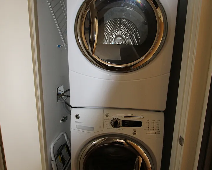 701 Minna St #12 — Photo 8