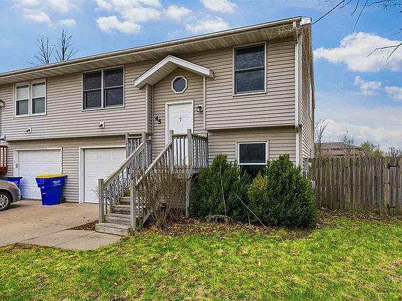 2nd image of 45 Parkview Ct