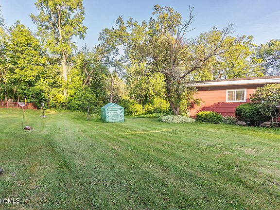 5th image of 62 Braeburn Rd