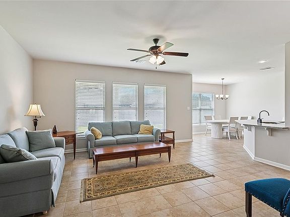 5th image of 40032 Cottonwood Blvd